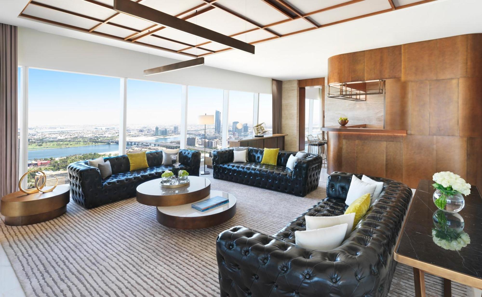 ホテル Sofitel Dubai The Obelisk エクステリア 写真 The living room of a three-bedroom suite
