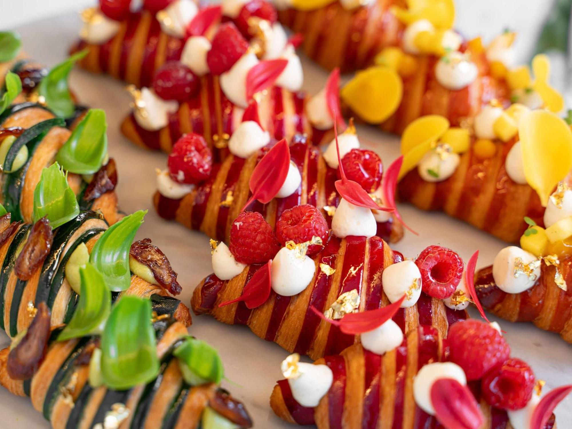 ホテル Sofitel Dubai The Obelisk エクステリア 写真 Canapés
