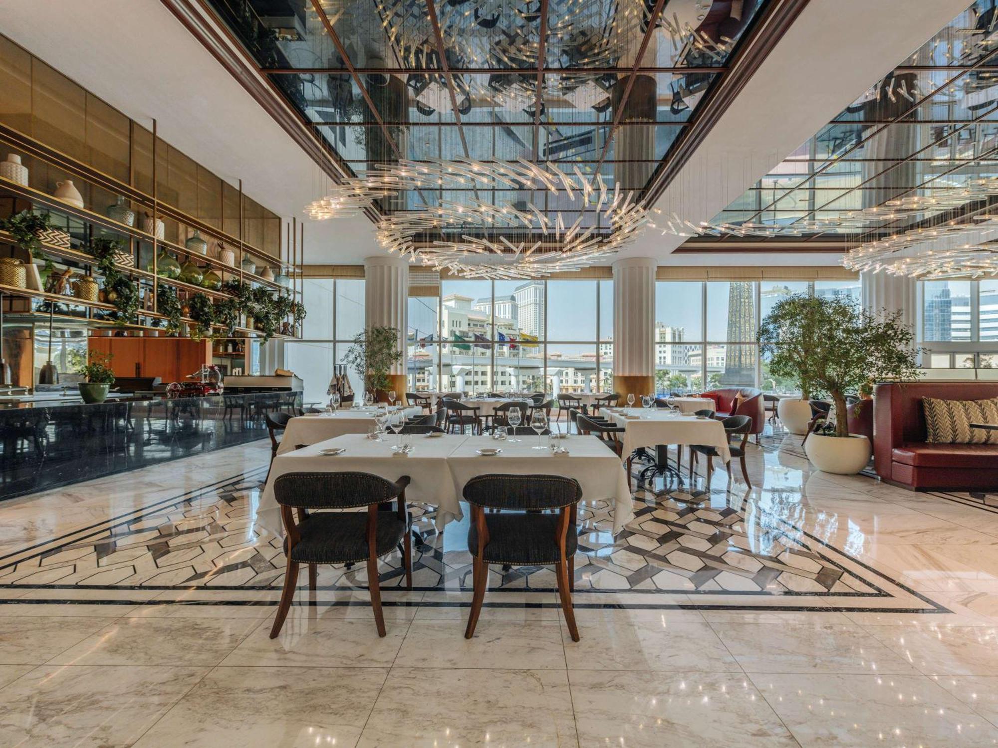 ホテル Sofitel Dubai The Obelisk エクステリア 写真 The restaurant