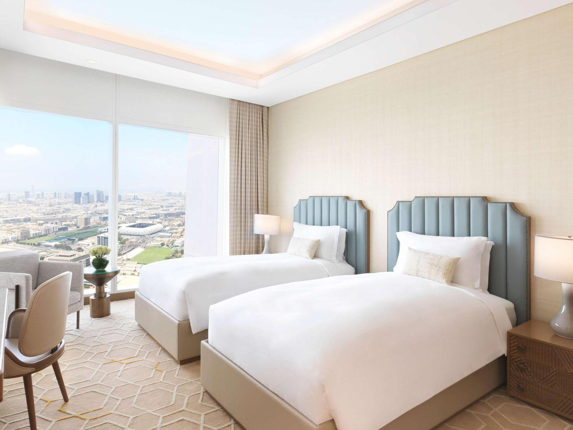 ホテル Sofitel Dubai The Obelisk エクステリア 写真